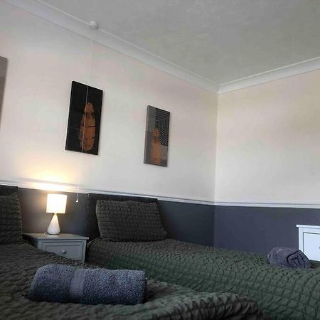 29 Comfort House 2 Bedroom Townhouse With Parking Σκάνθορπ Εξωτερικό φωτογραφία